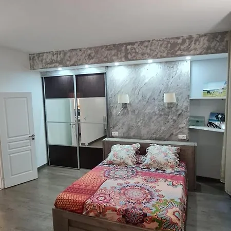 Très Lumineux Porte De Saint-cloud - F3 Avec Parentale * Parigi